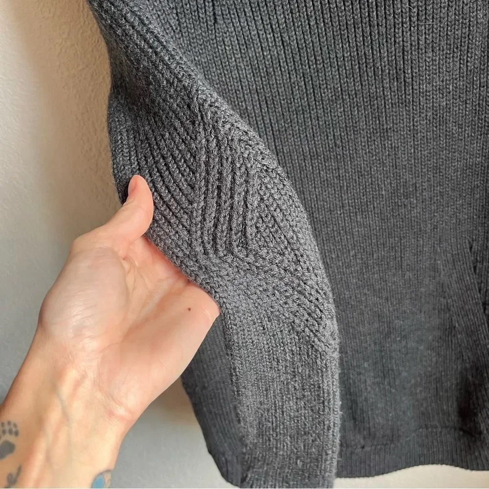 Lululemon SweatEr Once A Day
Jacket
Heathered Black - Picture 10 of 11